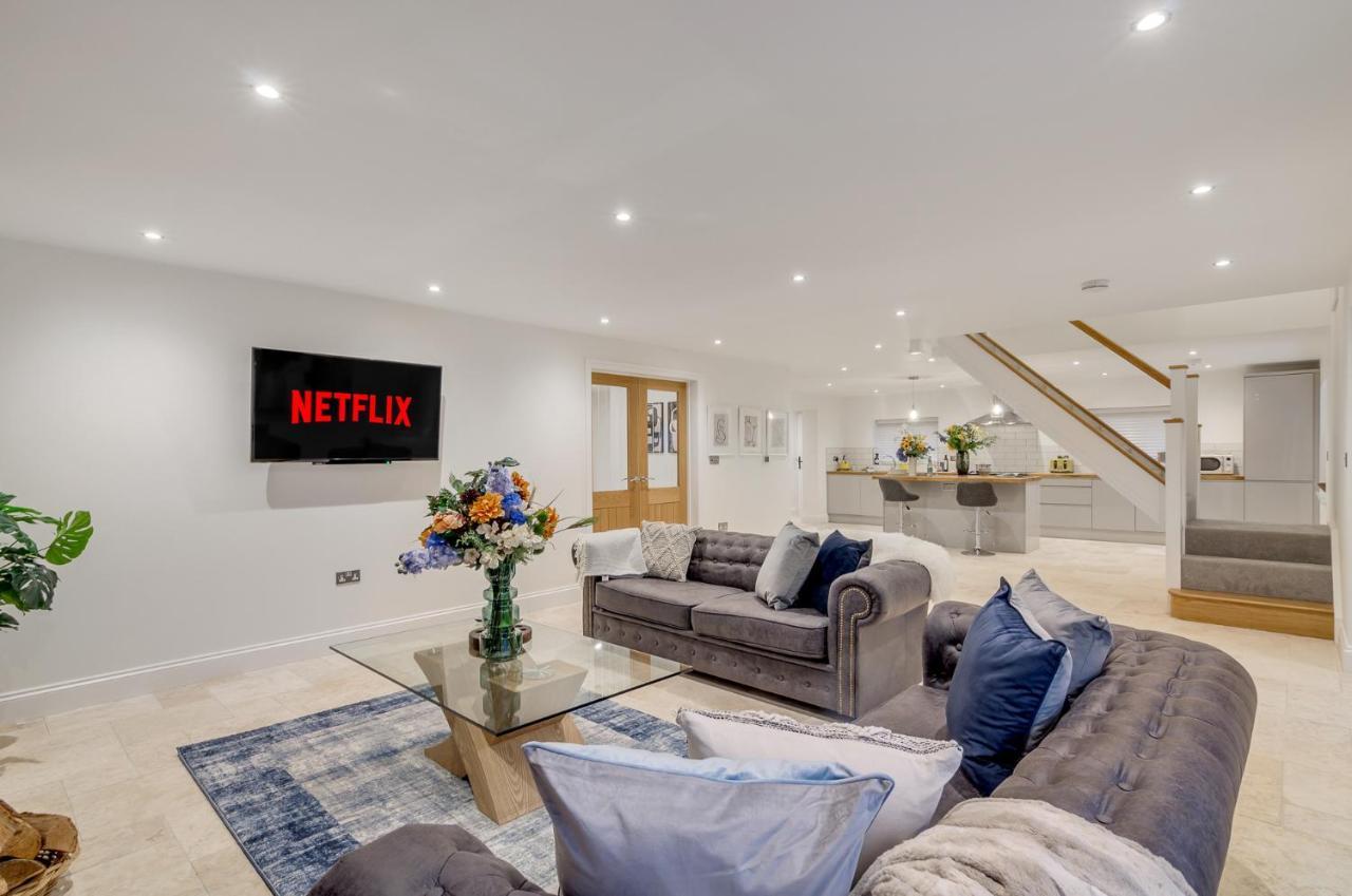 Spacious 6-Bed Home, Near The Norfolk Broads Clippesby Luaran gambar