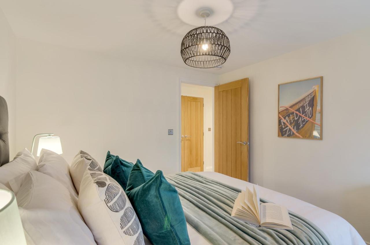Spacious 6-Bed Home, Near The Norfolk Broads Clippesby Luaran gambar