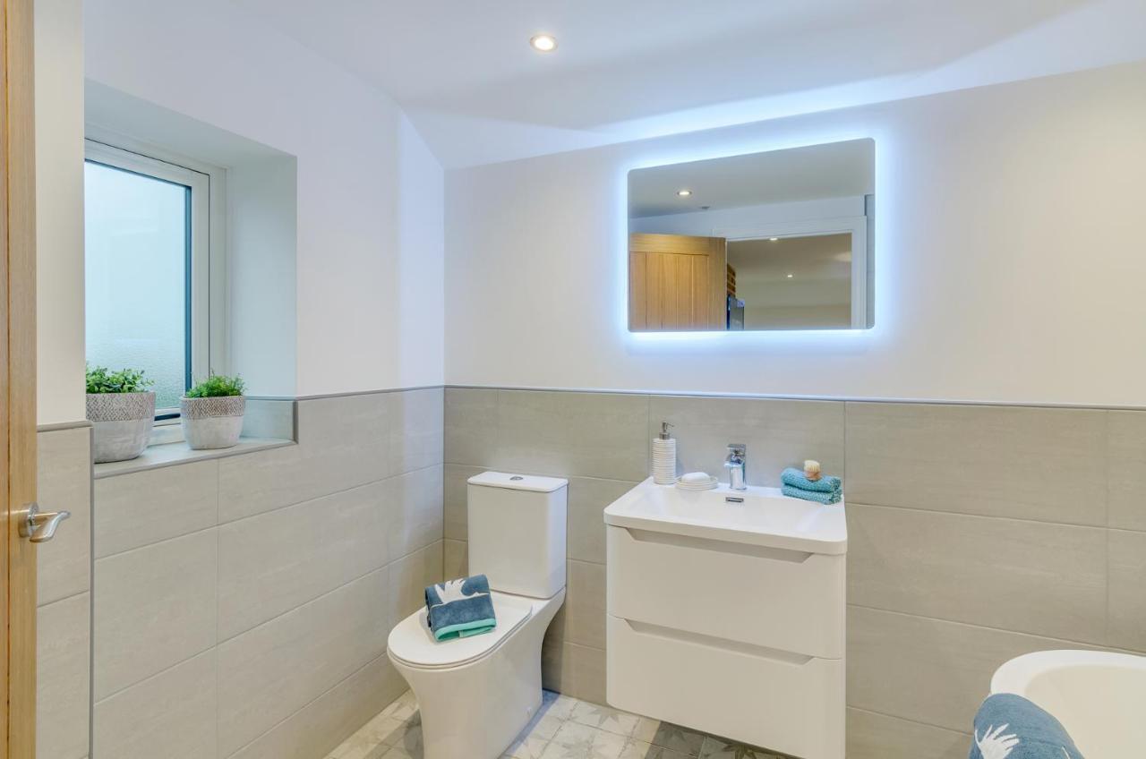 Spacious 6-Bed Home, Near The Norfolk Broads Clippesby Luaran gambar